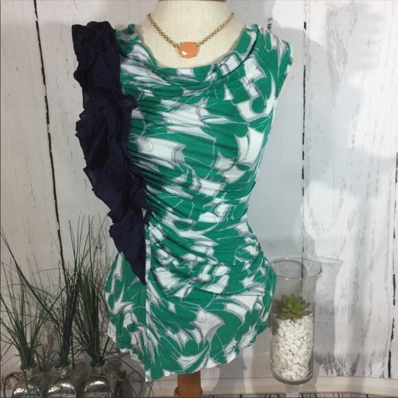 🌷5 for $25 Anthropologie Little Yellow Button Top - Picture 3 of 8